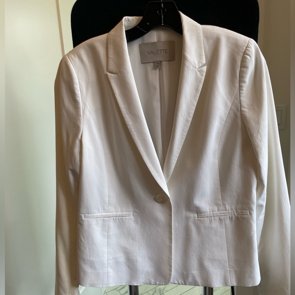 White cotton blazer